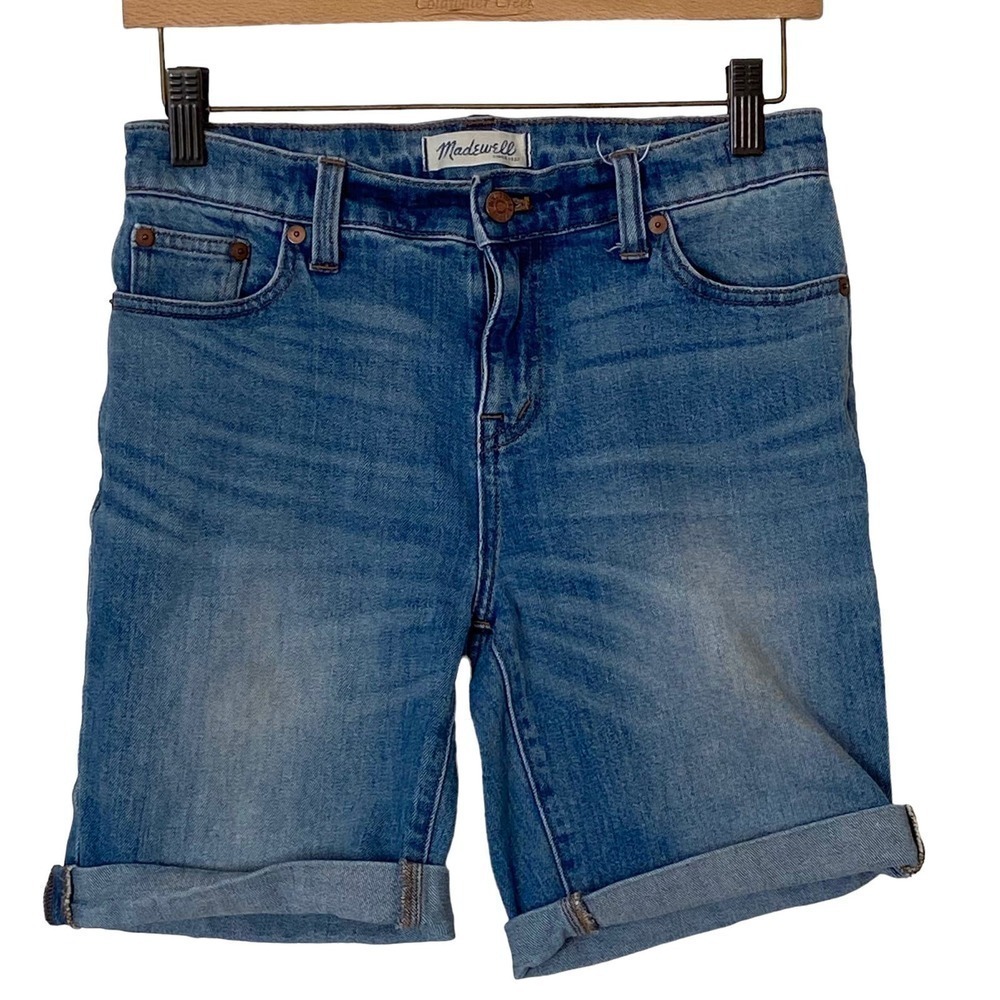 Madewell Denim Cut Off 9" Mid Length Mid Rise Bermuda Shorts, Size 26